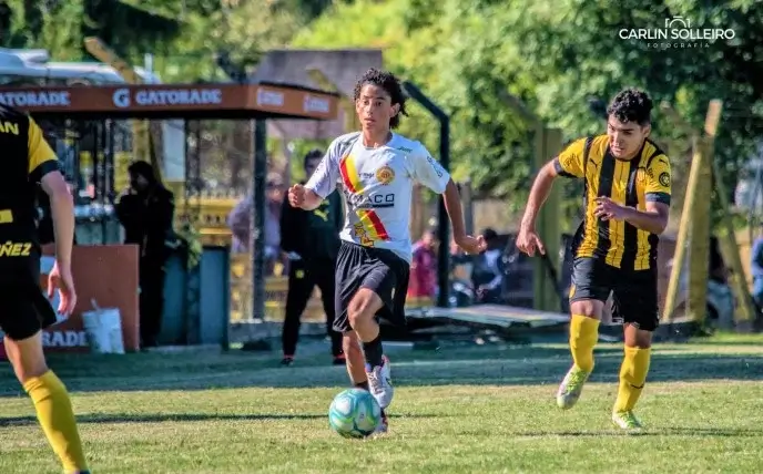 juego oficial contra club peñarol